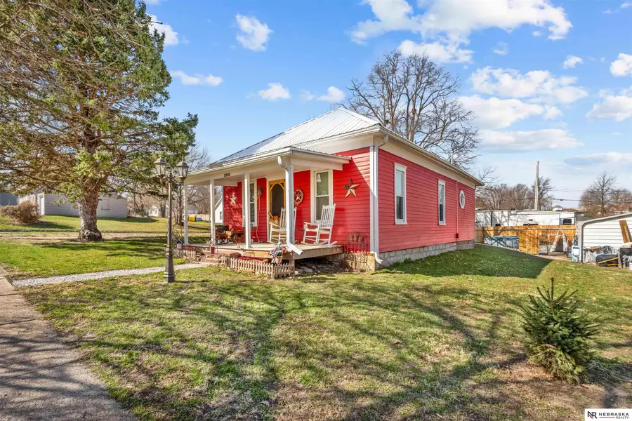 2020 L Street, Auburn, NE 68305 - #3