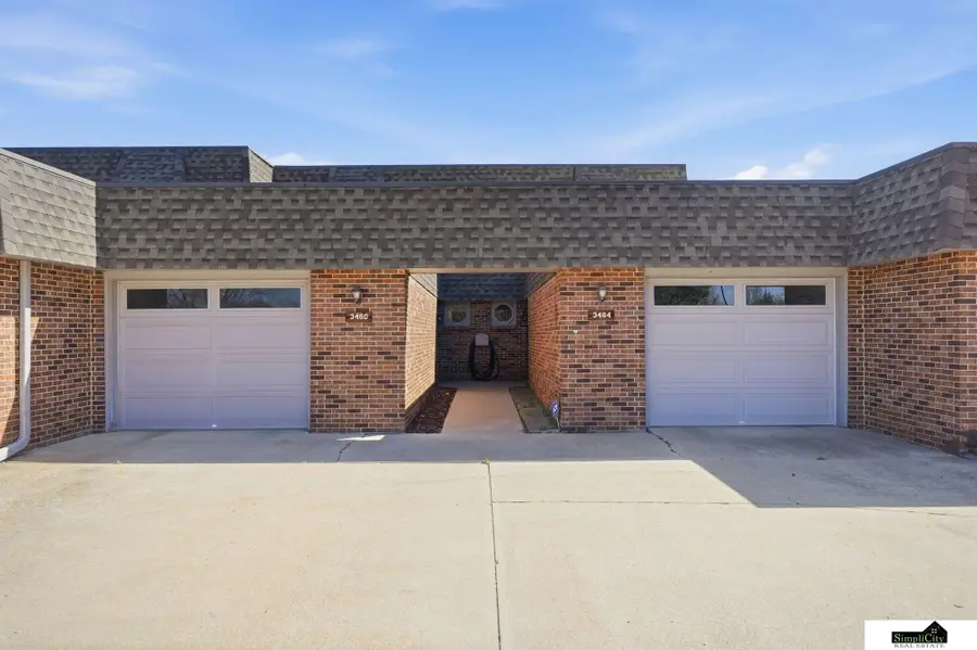 3460 Neerpark Drive, Lincoln, NE 68506 - #2