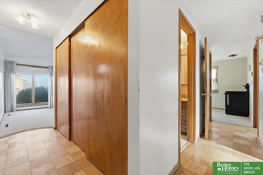 4613 N 83rd Street, Omaha, NE 68134 - #2