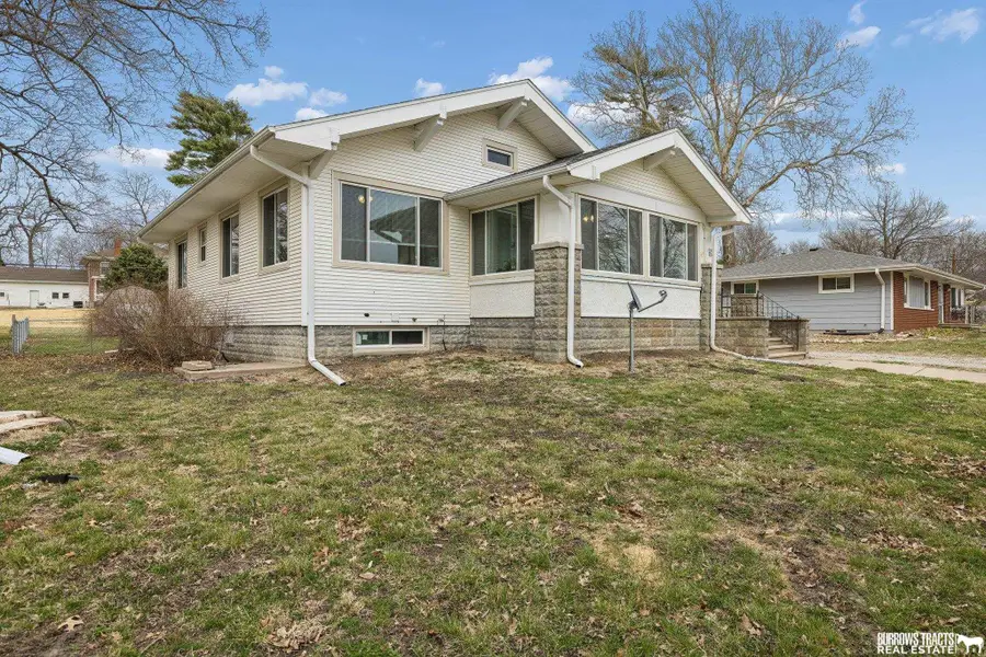 320 North Street, Nehawka, NE 68413 - #3