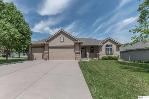 3717 S 202nd Street, Omaha, NE 68022
