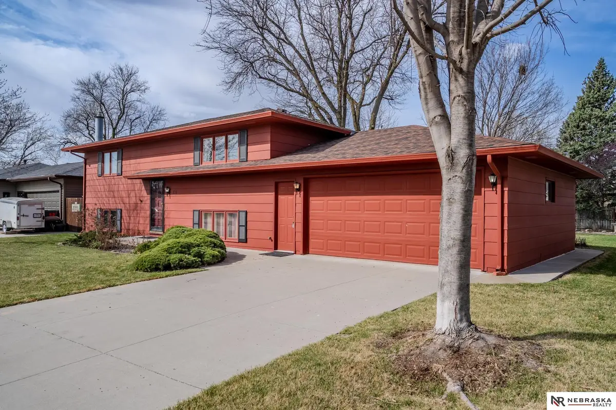 121 S William Avenue, Fremont, NE 68025 - #1