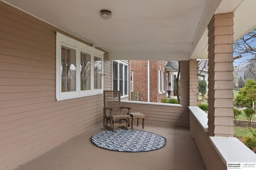 513 S 58 Street, Omaha, NE 68106 - #2