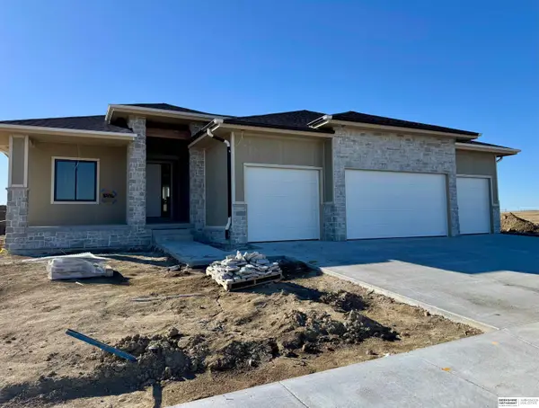 10316 S 212th Street, Gretna, NE 68028