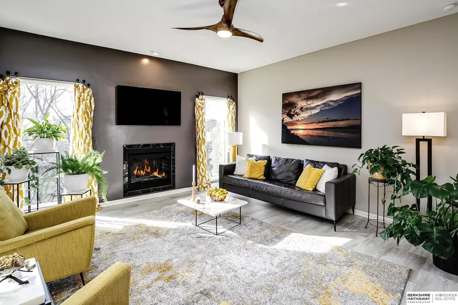 17505 Wirt Street, Omaha, NE 68116 - #2