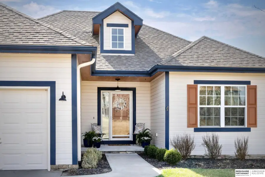 17505 Wirt Street, Omaha, NE 68116 - #3