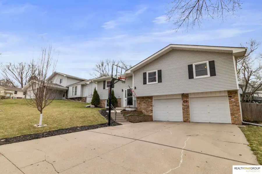 1410 Beechwood Avenue, Papillion, NE 68133 - #3