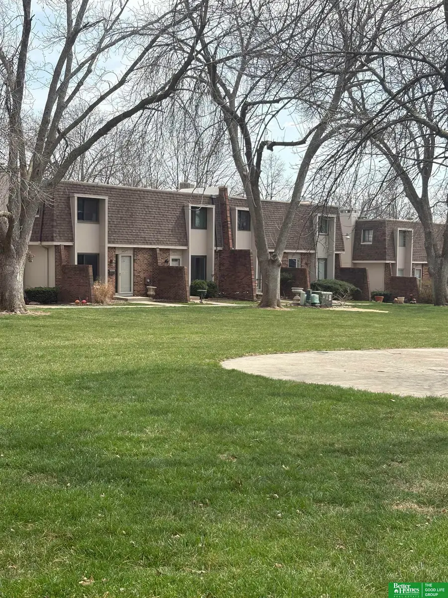 5624 S 92 Plaza, Omaha, NE 68127-9999 - #3