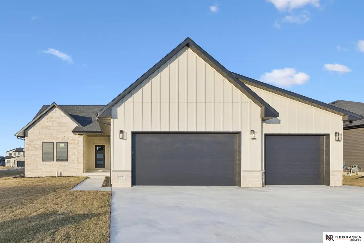 7320 Augustine Avenue, Lincoln, NE 68516 - #1