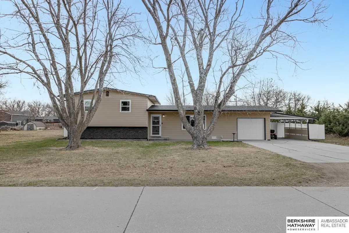 4236 Pacific Avenue, Fremont, NE 68025 - #1