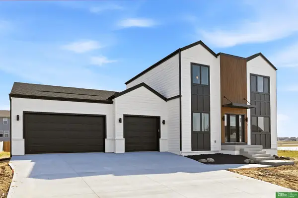 8177 S 185 Street, Omaha, NE 68136