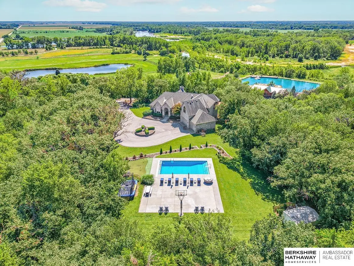 7191 S 240th Street, Gretna, NE 68028 - #1