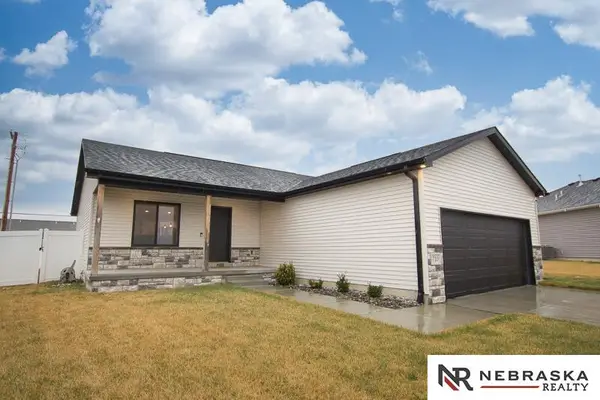 710 W Avondale Court, Lincoln, NE 68523