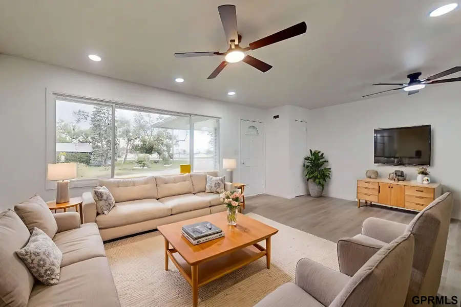 1820 Brower Road, Lincoln, NE 68502 - #2