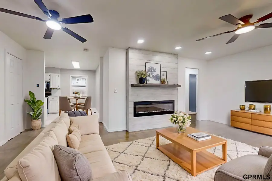 1820 Brower Road, Lincoln, NE 68502 - #3