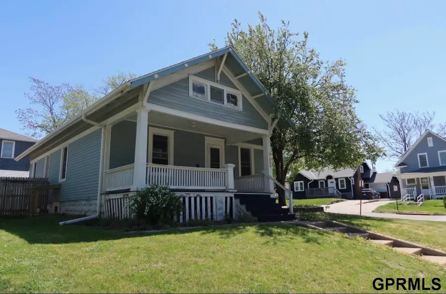 200 N 33rd Street, Lincoln, NE 68503 - #2