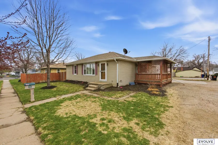 1135 E 2nd Street, Fremont, NE 68025 - #2