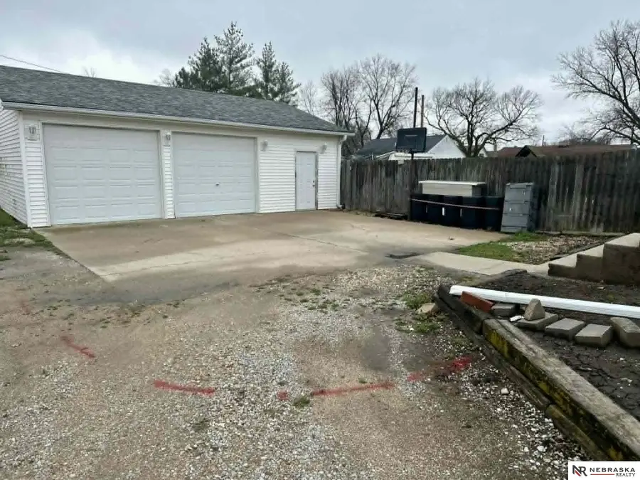 416 N Douglas Street, Wilber, NE 68465 - #3