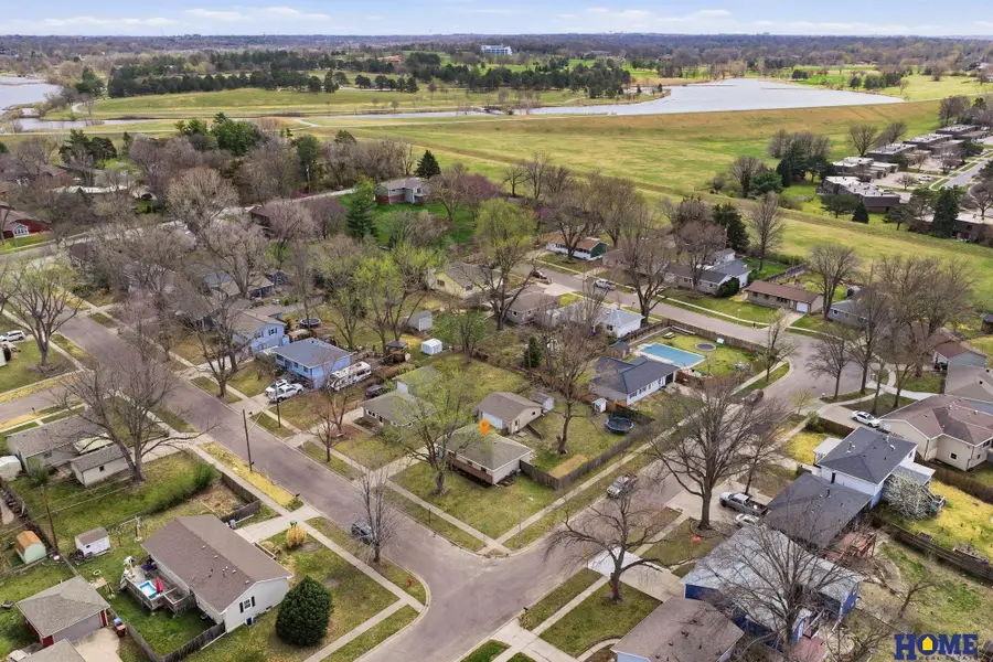 5701 Pawnee Street, Lincoln, NE 68506 - #2