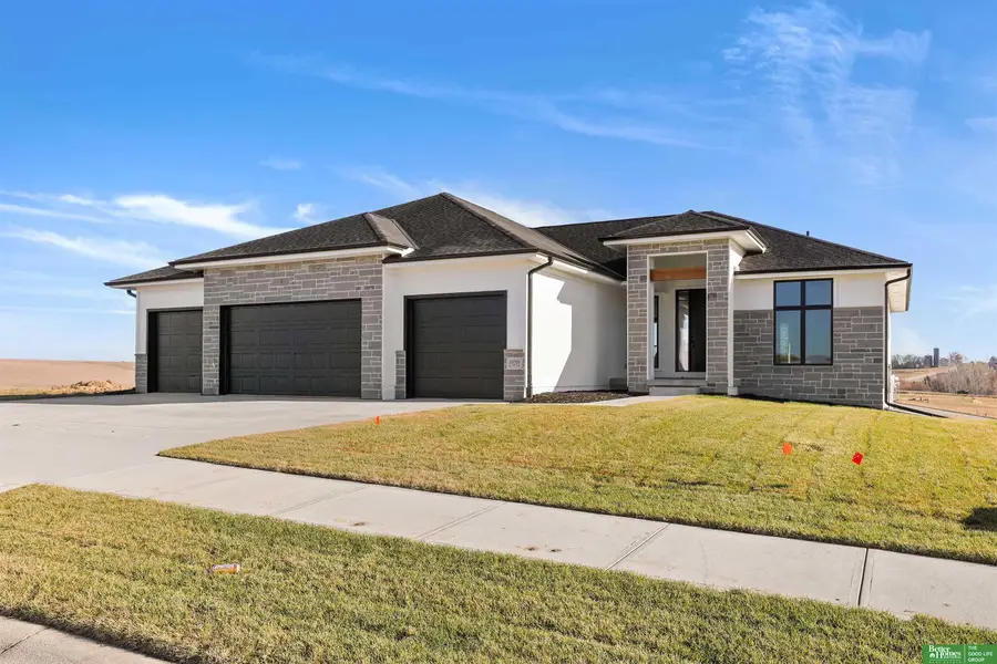 10705 S 219th Avenue, Gretna, NE 68028 - #3