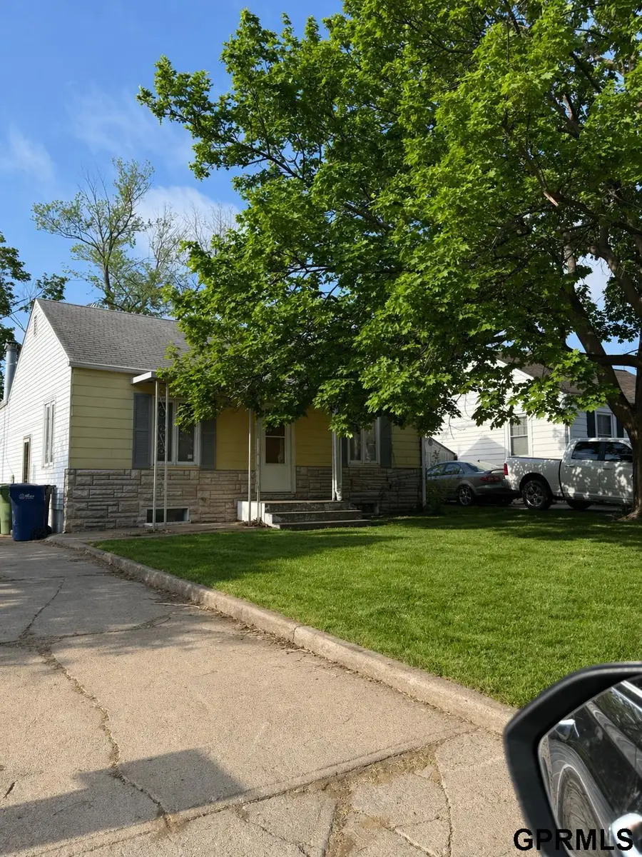 900 Mclaughlin Circle, Bellevue, NE 68005 - #2