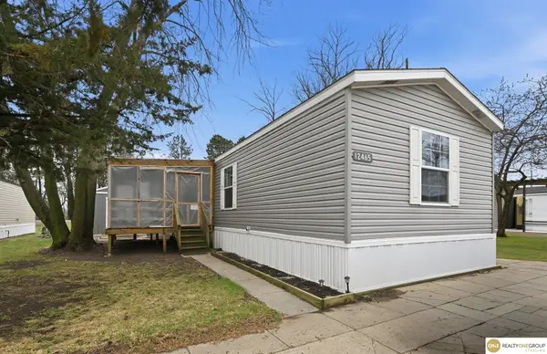 12465 Ann Drive, Blair, NE 68008