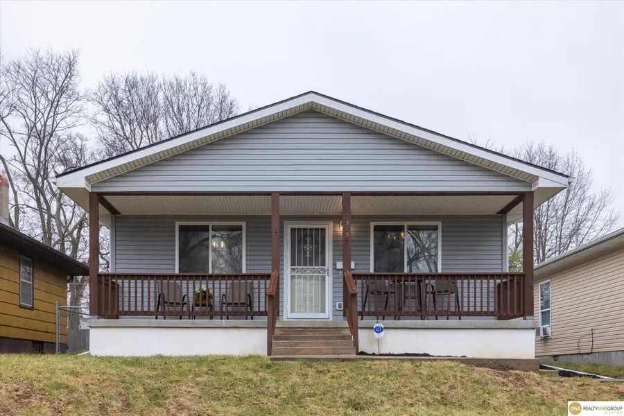 3735 N 40 Avenue, Omaha, NE 68111 - #2