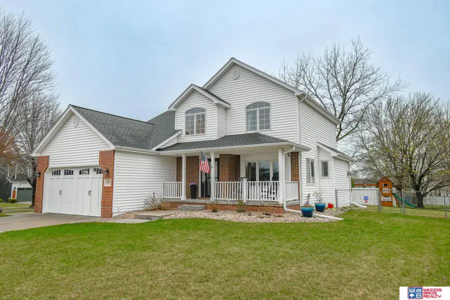 2855 Lawson Drive, Lincoln, NE 68516 - #3