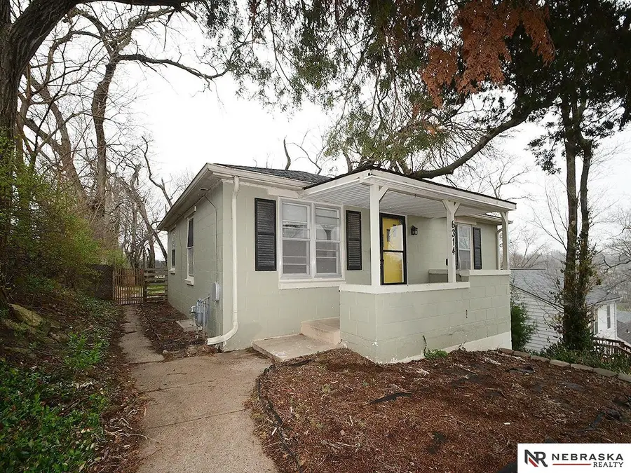 6314 Pinkney Street, Omaha, NE 68104 - #2