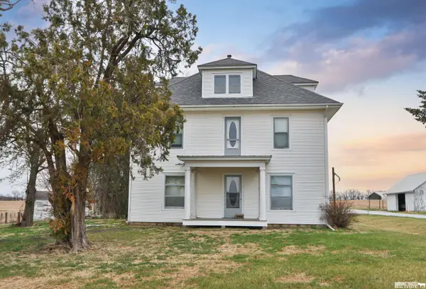 1757 S 52 Road, Talmage, NE 68448