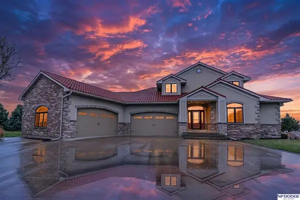 28001 Heron Circle, Valley, NE 68069