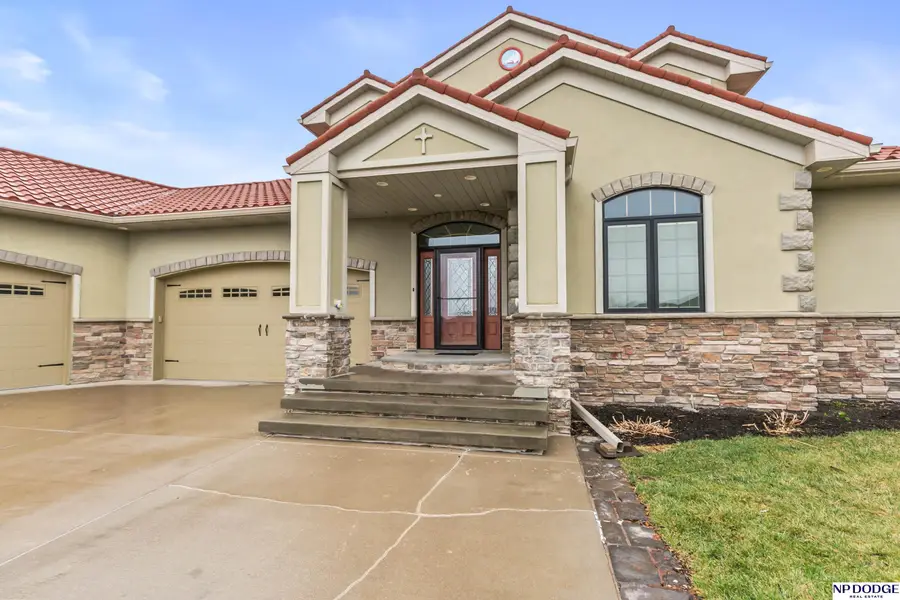 28001 Heron Circle, Valley, NE 68069 - #2