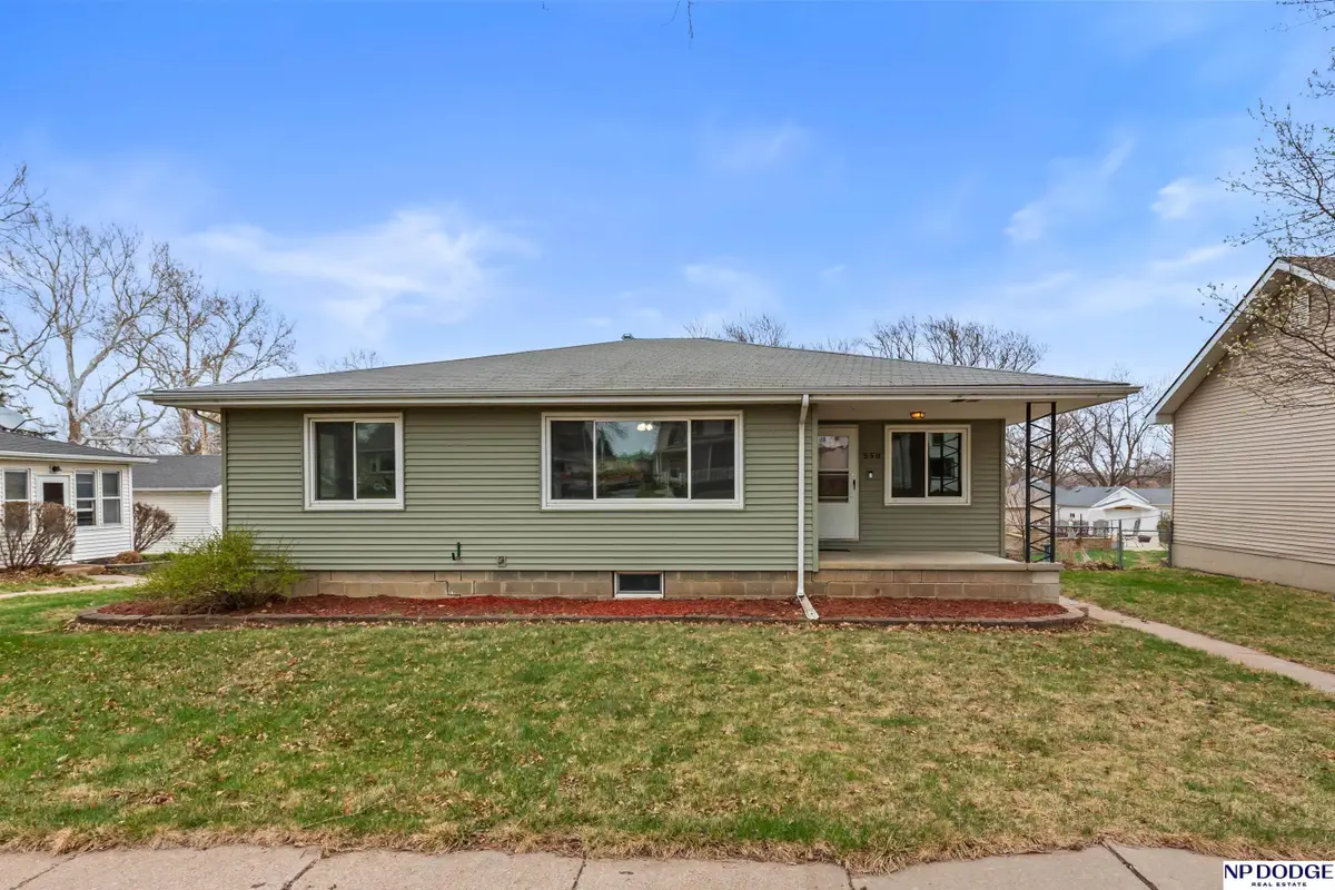550 N 7th Street, Arlington, NE 68002 - #1