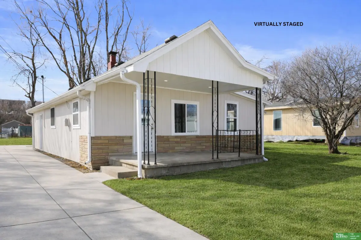 3115 12th Avenue, Council Bluffs, IA 51501 - #1