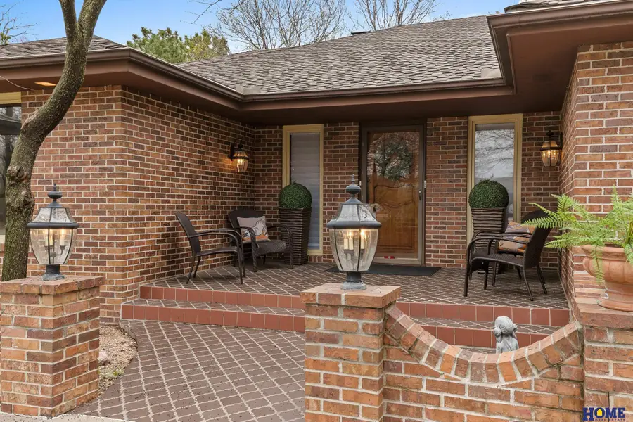 1918 Yorkshire Court, Lincoln, NE 68506 - #3