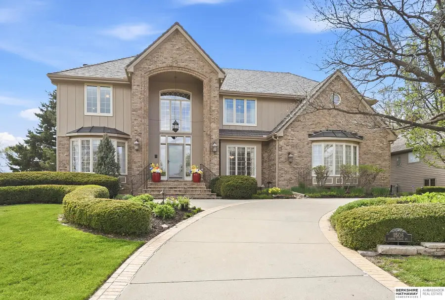 1506 N 133 Street, Omaha, NE 68154 - #2