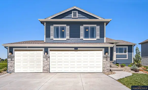 17606 Phoebe Street, Bennington, NE 68007