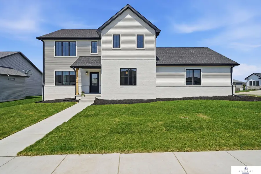 7740 Vera Drive, Lincoln, NE 68516 - #3