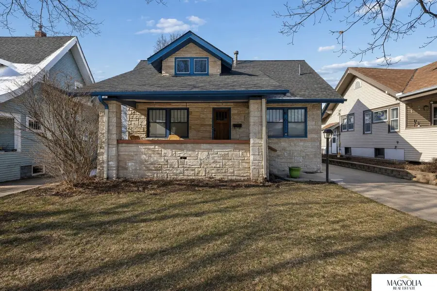 611 Elmwood Avenue, Lincoln, NE 68510 - #2