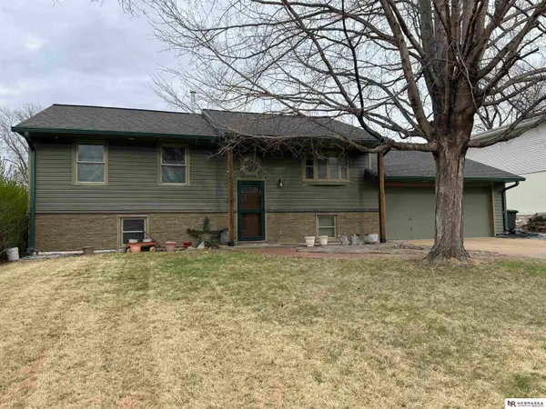 3123 S 134th Street, Omaha, NE 68144