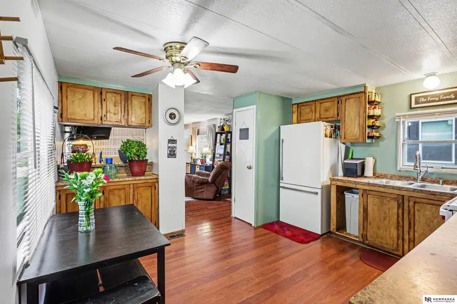1832 SW 15th Street, Lincoln, NE 68522 - #2