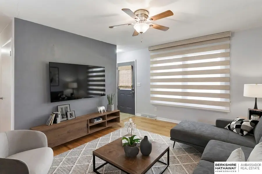 1428 Maenner Drive, Omaha, NE 68114 - #2