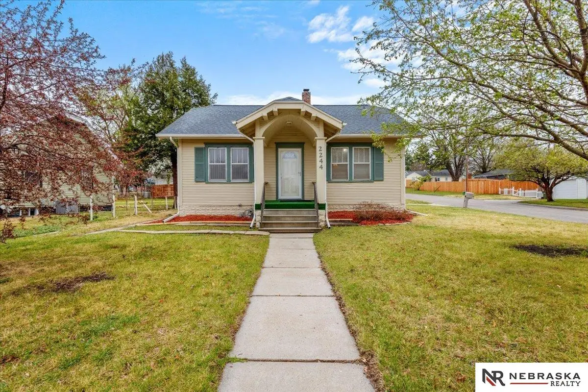 2244 S 33rd Street, Lincoln, NE 68506 - #1
