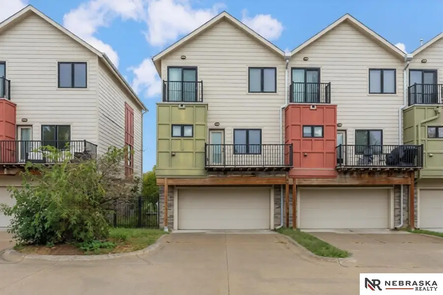 2038 N 24th Street, Omaha, NE 68110 - #2