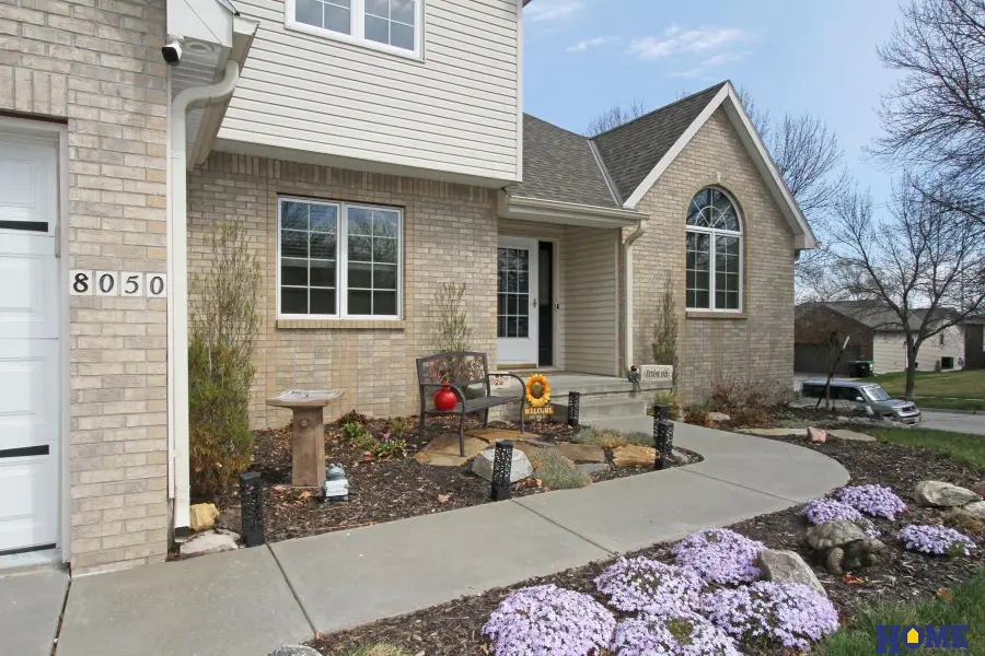 8050 Abigail Drive, Lincoln, NE 68516 - #3