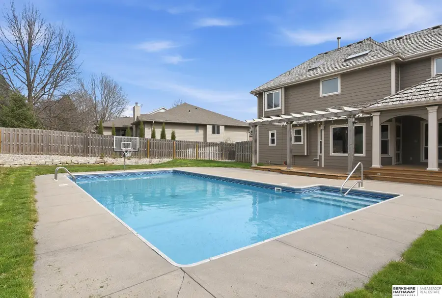 16660 Y Street, Omaha, NE 68135 - #2