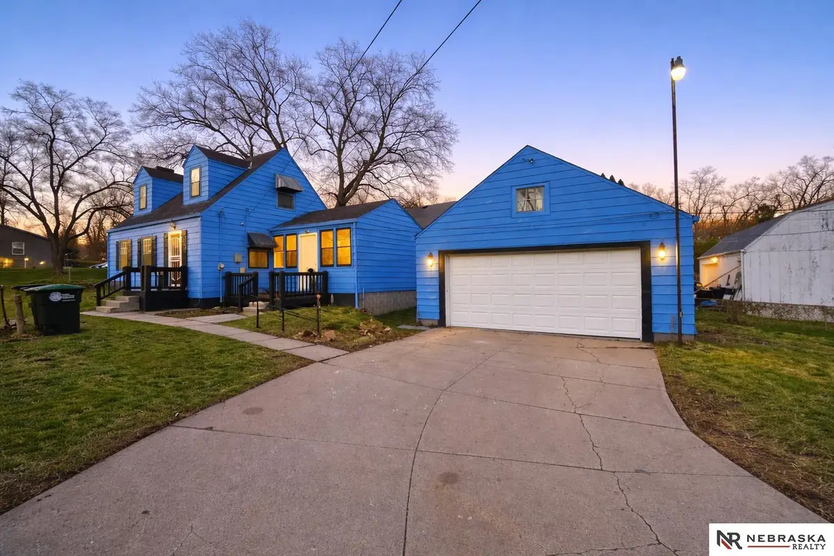 6217 N 46th Avenue, Omaha, NE 68104 - #1