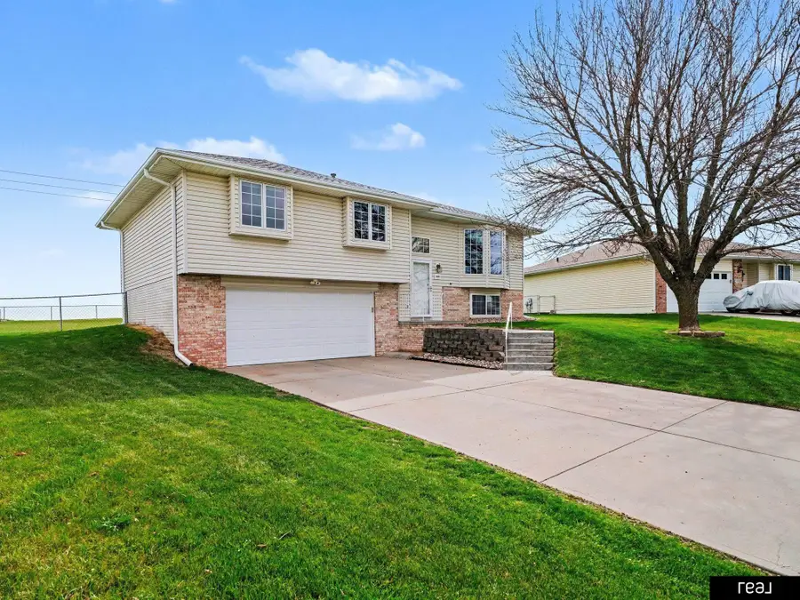 14901 Bordeaux Avenue, Bellevue, NE 68123 - #3