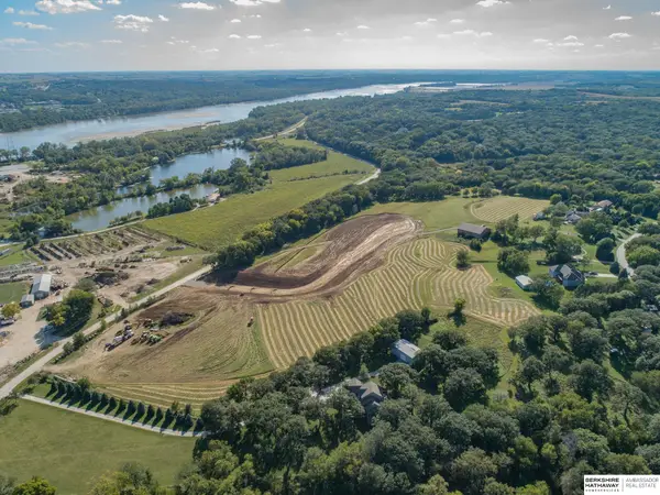 15522 Riha Circle #Lot 9, Springfield, NE 68059