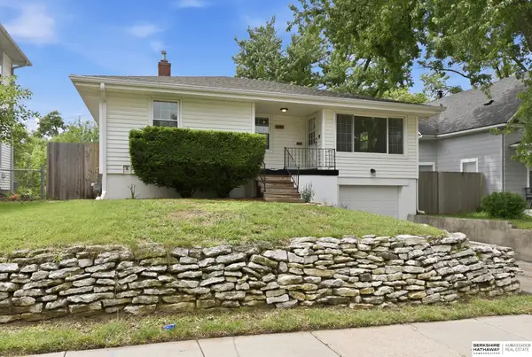 2528 N 62nd Street, Omaha, NE 68104